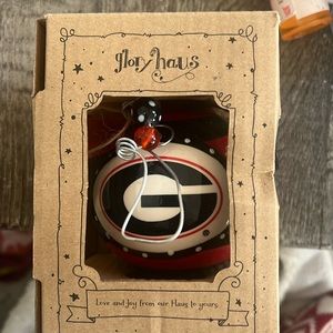 Glory haus Georgia ornament